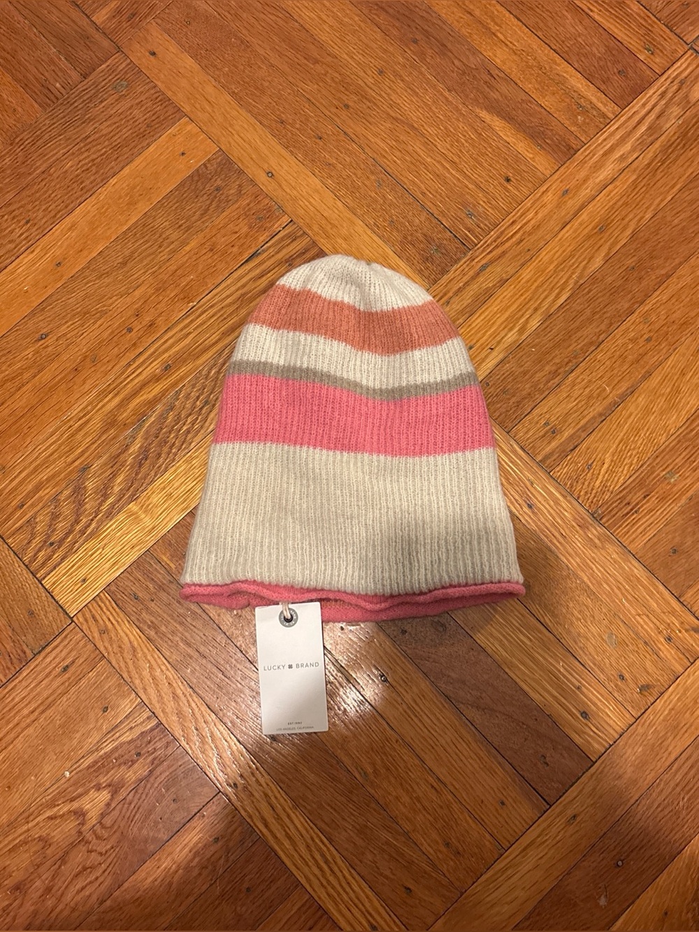 Lucy brand beanie